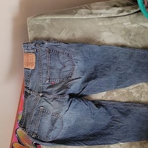 Levis jeans